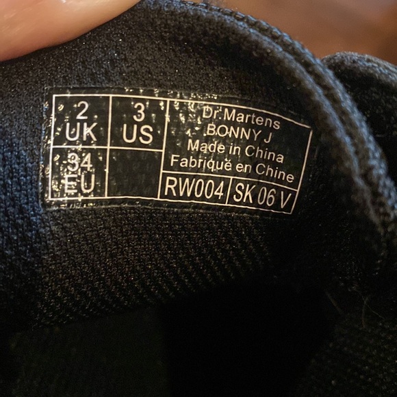 Doc Marten boots in good condition - Picture 4 of 4